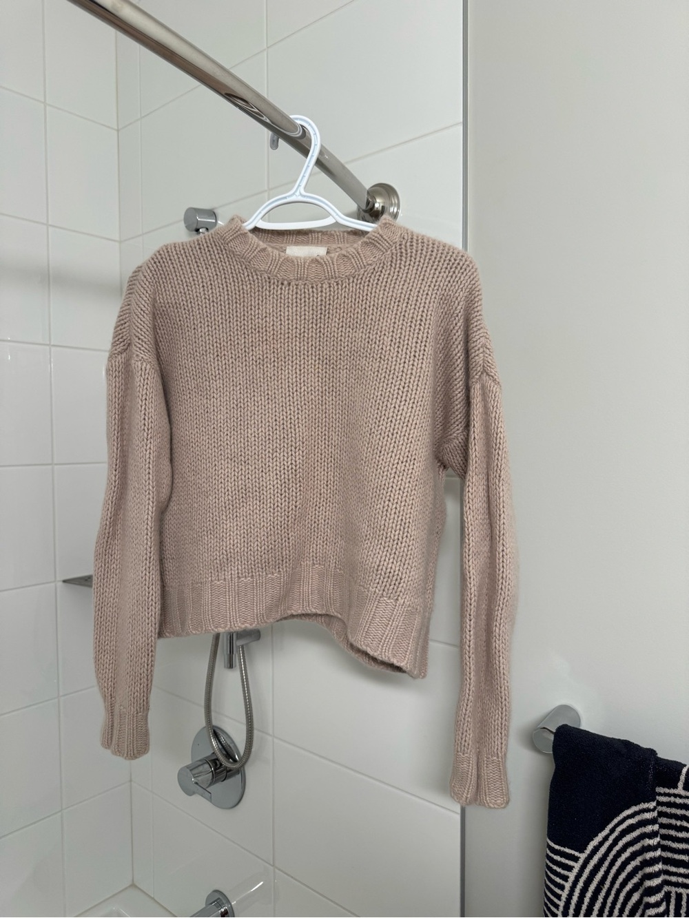 Women's cashmere crewneck  Sweater in Dusty Rose